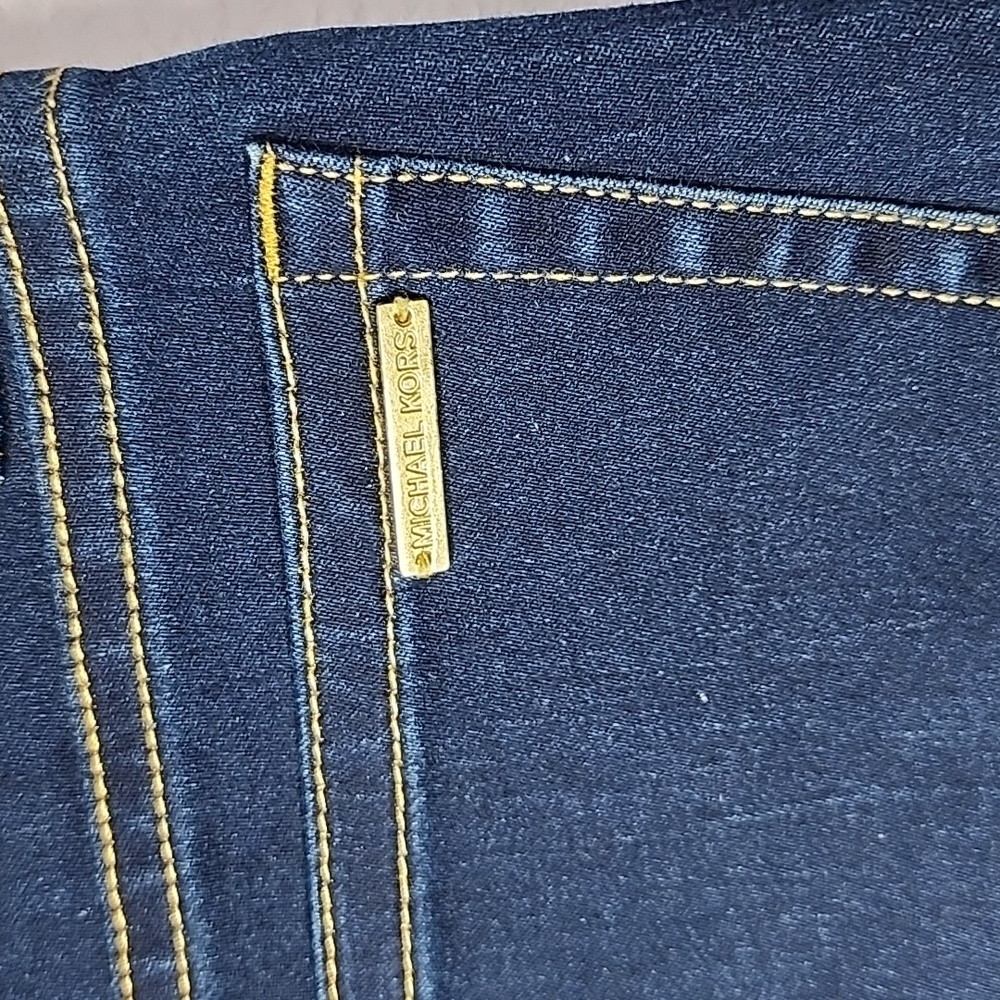 MICHAEL KORS Women's Selma FLARE Leg stretch Jeans Blue Size 6 - Picture 9 of 12